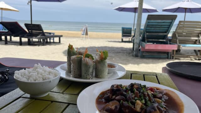 Serene Dream Vegetarian Cafe & Beach Bar