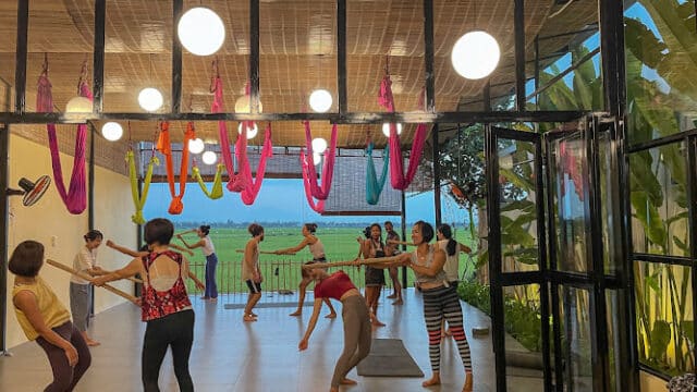 OM ĐÂY Yoga Hoi An