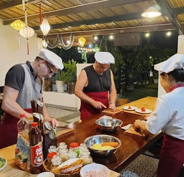 Hoi An Cooking Class by Ms Phu