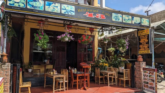 Cafe 43