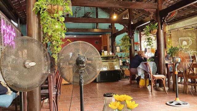 Rosie's cafe / Coffee & Brunch