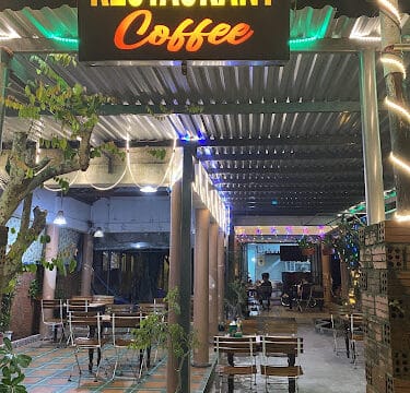 Restaurant and Coffee
