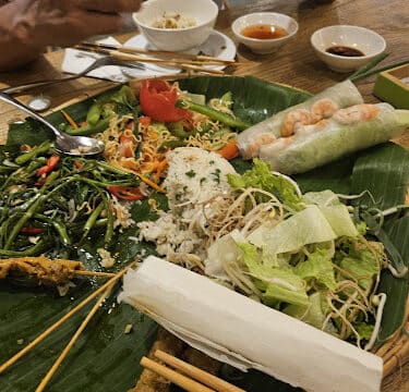 BamBou Restaurant and Cooking Class