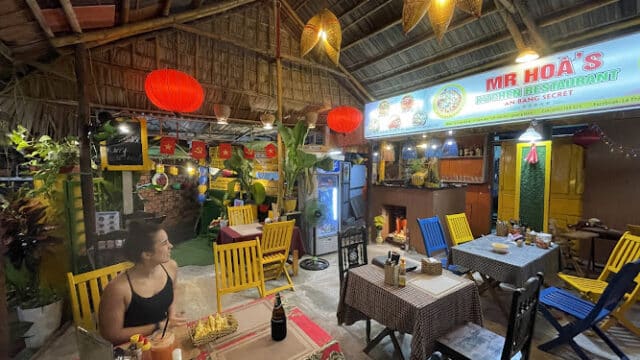 Mr Hoà's Kitchen restaurant ( Home made PIZZA)