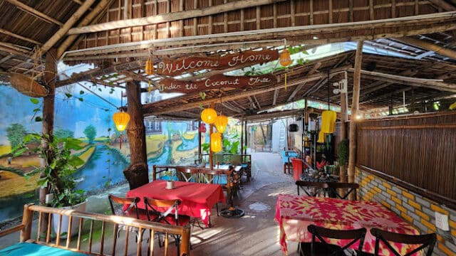Bungalow Beach Bar