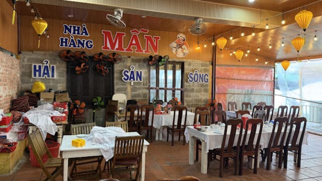 Nhà hàng Mỹ Lệ - hải sản giá rẻ biển Cửa Đại