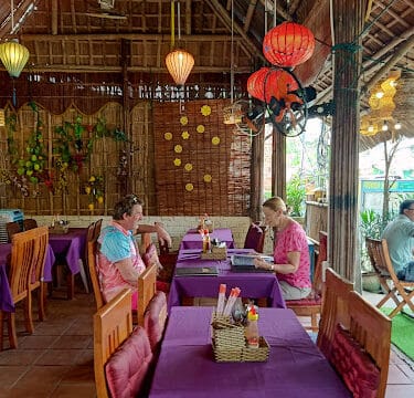 French Bakery & Restaurant