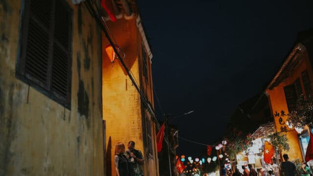 Hoi An Photographer - Videographer - Photography Tours in Old Town, Hoi An