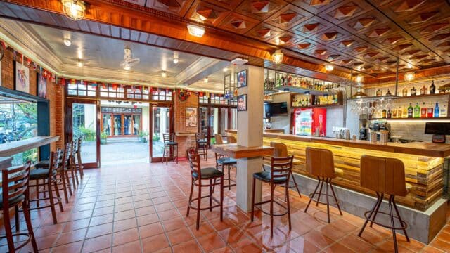 Bar.to.B