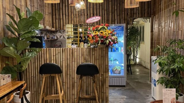 B's Snack Bar
