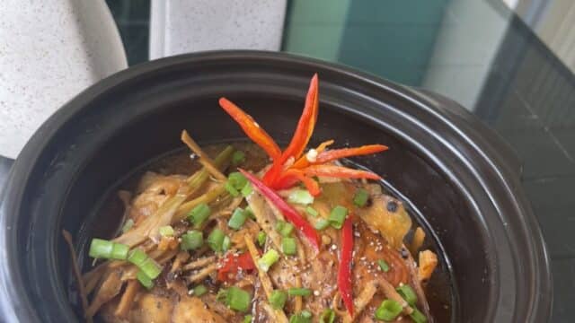 Pho Xua riverside