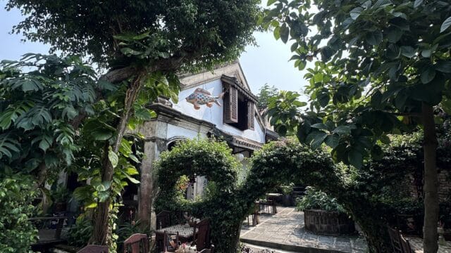 Anabas Restaurant