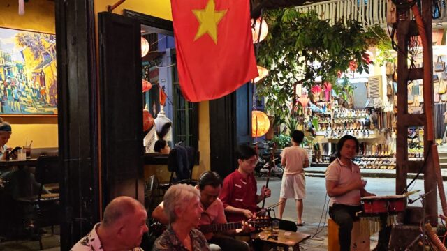 The Son Bistro