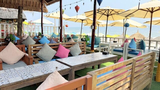 Dolphin Kitchen & Bar