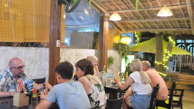 Summer Beach restaurant & bar