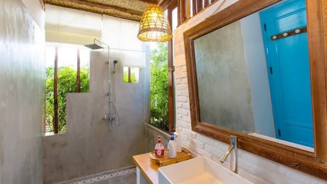 Life Beach Villa