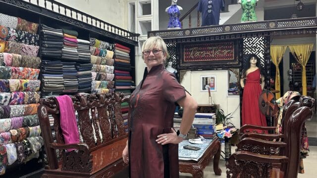 Tan Tan Tailor