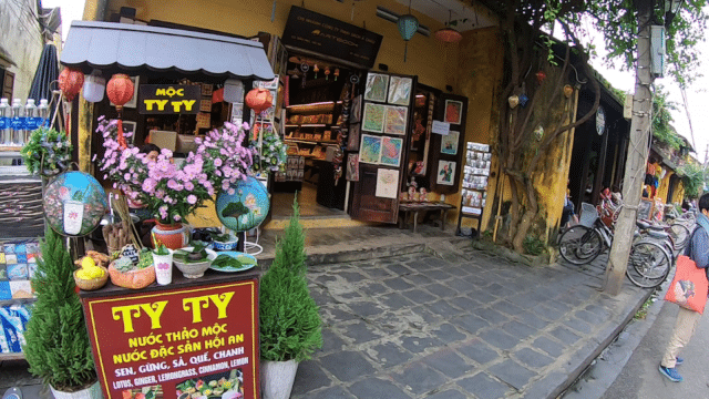 Artbook Souvenirs - Art Galleries in An Hoi Island, Hoi An