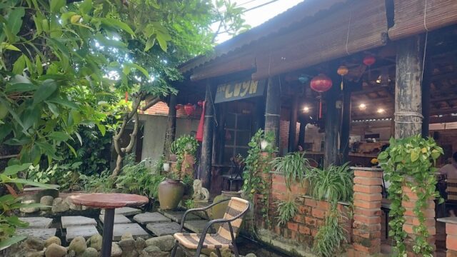 Cafe Luyn - Cafes & Coffee in Old Town, Hoi An