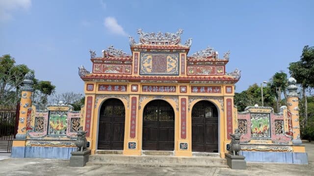 Chùa Phước Lâm - Attractions & Sights in Old Town, Hoi An