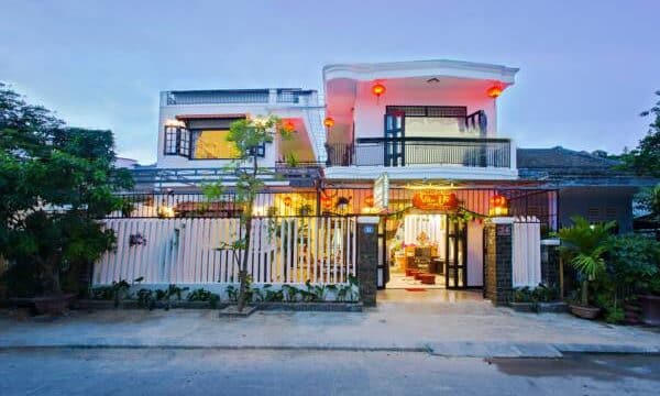 Cloudy Homestay and Hostel - Homestays in Old Town, Hoi An