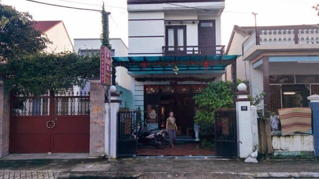 Golden Bell Homestay - Homestays in Tra Que Village, Hoi An