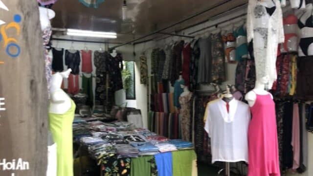 Hoa Quynh - Tailors in Cua Dai, Hoi An