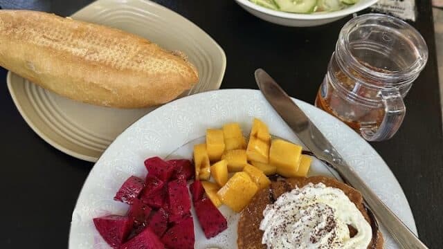 HoCo Cafe & Food - Breakfast & Brunch in Cẩm An, Hoi An