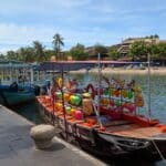 Momo Travel