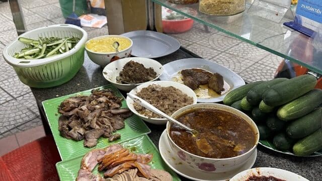 Thanh Quan 2 Bread - Breakfast & Brunch in Old Town, Hoi An