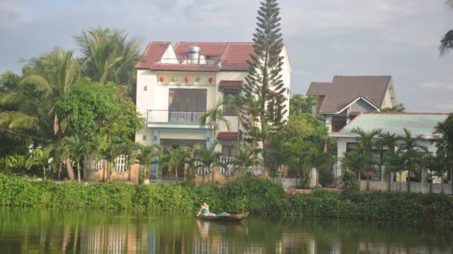 Tra Que Riverside Homestay - Homestays in Tra Que Village, Hoi An
