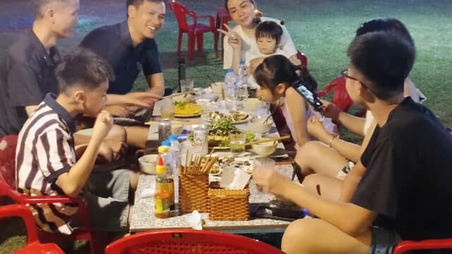 Truong Sa Restaurant Seafood - Restaurants & Cafes in An Bang Beach, Hoi An